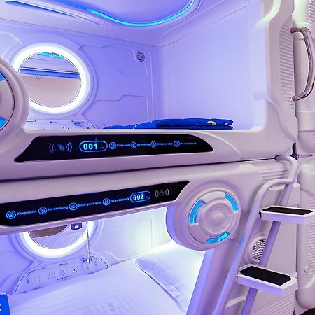 Spacepod@Com Singapore Exterior photo
